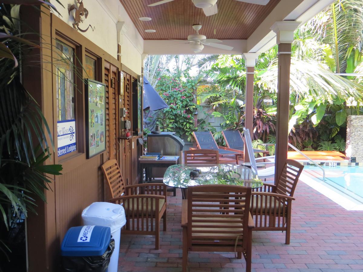 Travelers Palm Inn Key West Dış mekan fotoğraf