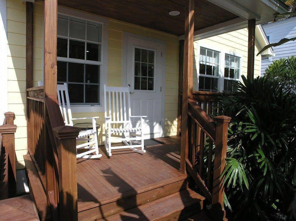 Travelers Palm Inn Key West Dış mekan fotoğraf